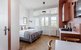 Przytulne I Komfortowe Studia Very Berry W Poznaniu By Noclegi Renters
