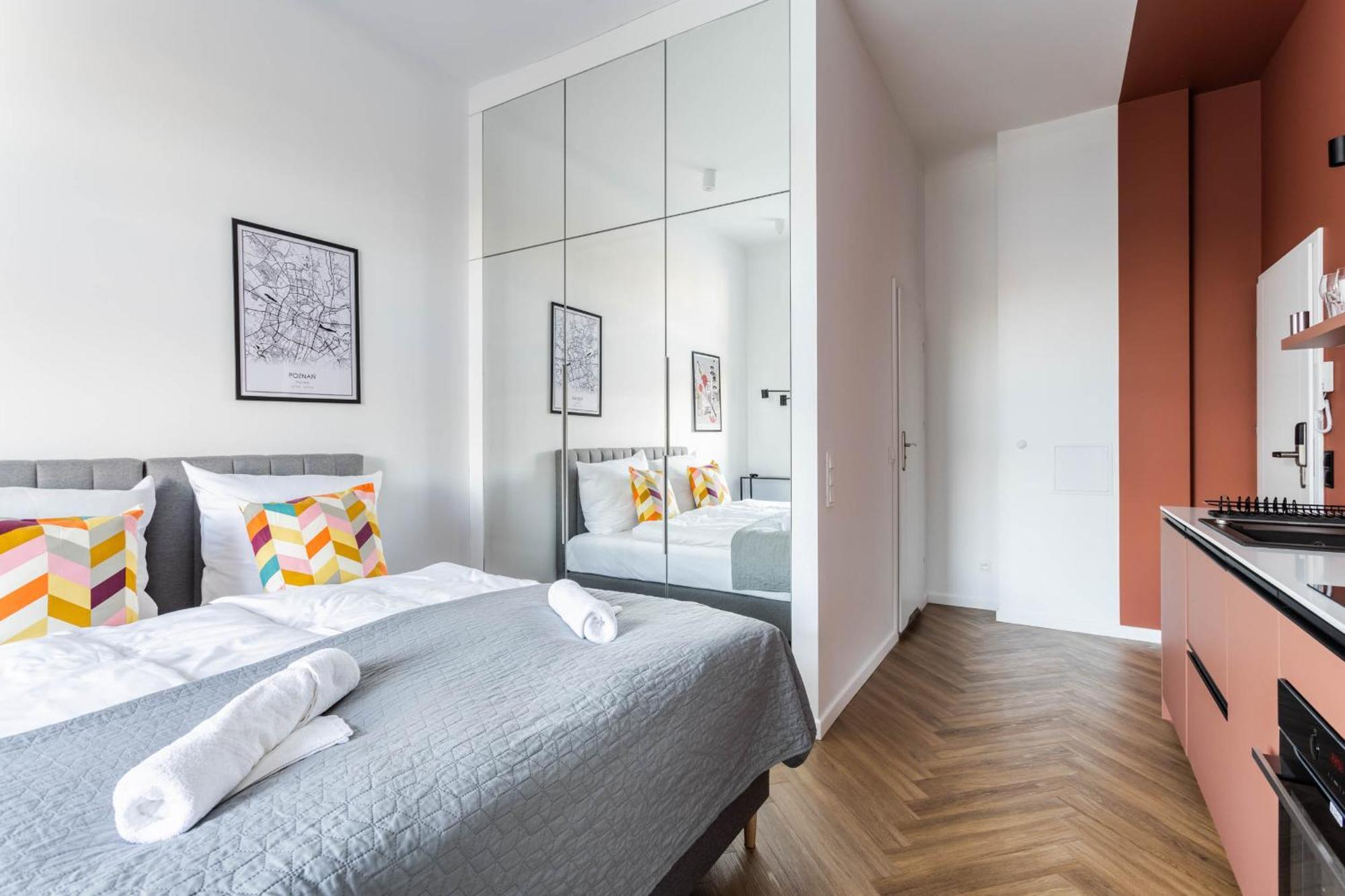 Przytulne I Komfortowe Studia Very Berry W Poznaniu By Noclegi Renters Zewnętrze zdjęcie
