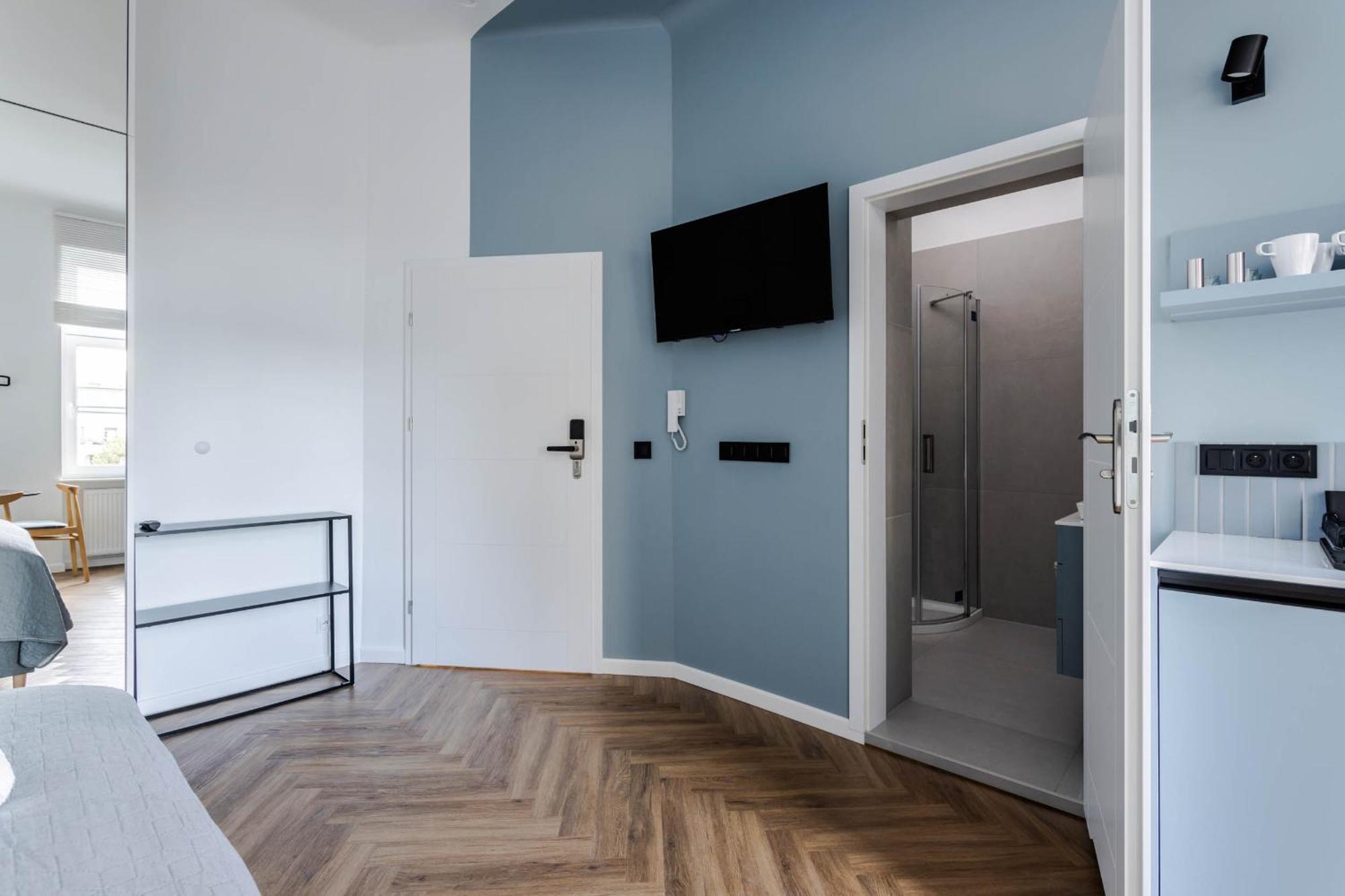 Przytulne I Komfortowe Studia Very Berry W Poznaniu By Noclegi Renters Zewnętrze zdjęcie
