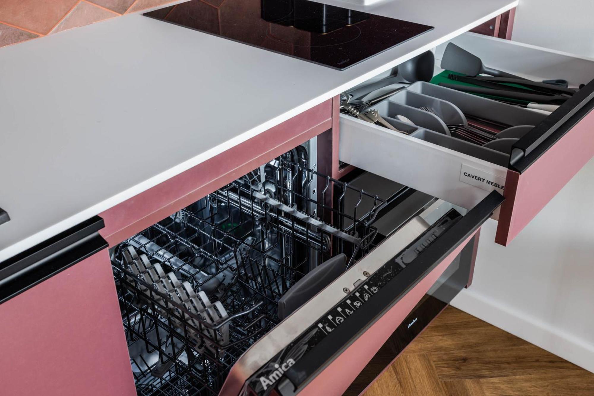 Przytulne I Komfortowe Studia Very Berry W Poznaniu By Noclegi Renters Zewnętrze zdjęcie